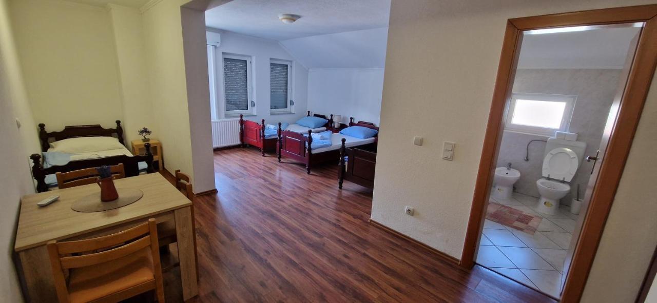Apartments Galijasevic Кулен Вакуф Екстериор снимка