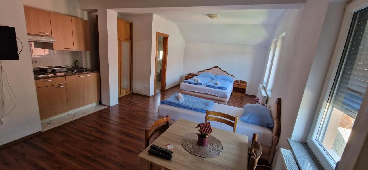 Apartments Galijasevic Кулен Вакуф Екстериор снимка