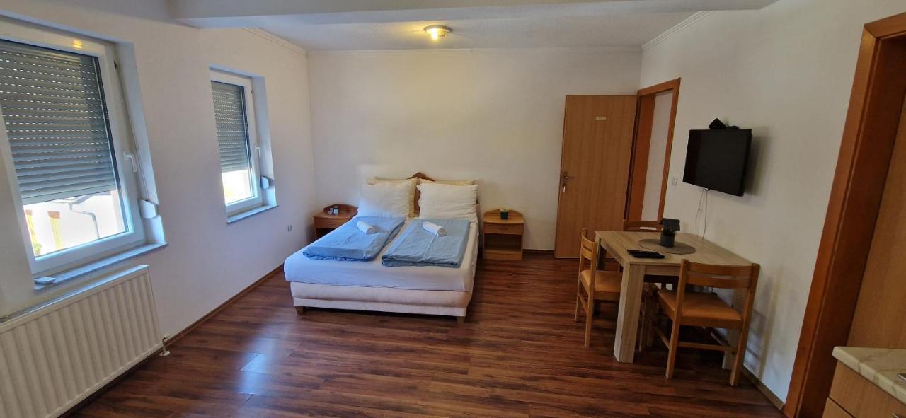 Apartments Galijasevic Кулен Вакуф Екстериор снимка