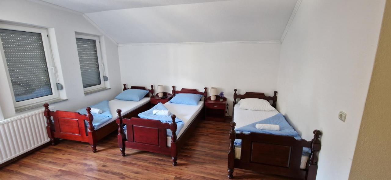 Apartments Galijasevic Кулен Вакуф Екстериор снимка