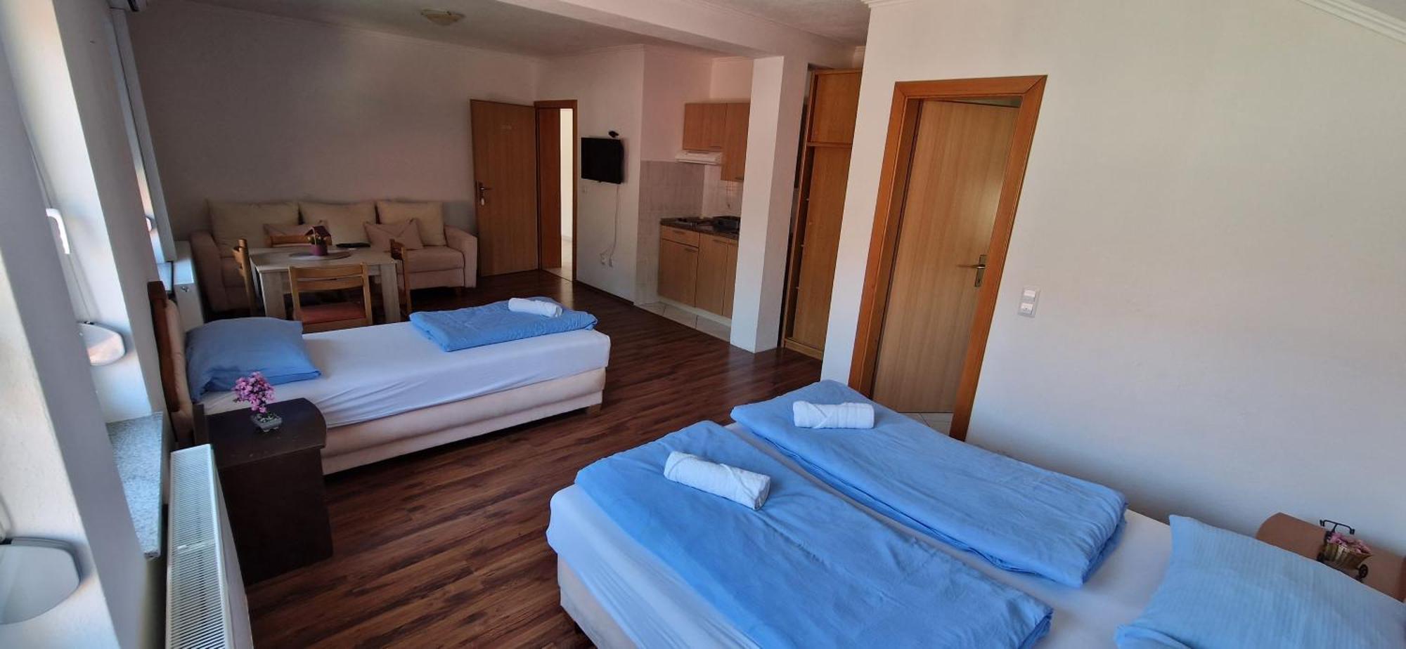 Apartments Galijasevic Кулен Вакуф Екстериор снимка