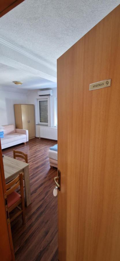 Apartments Galijasevic Кулен Вакуф Екстериор снимка