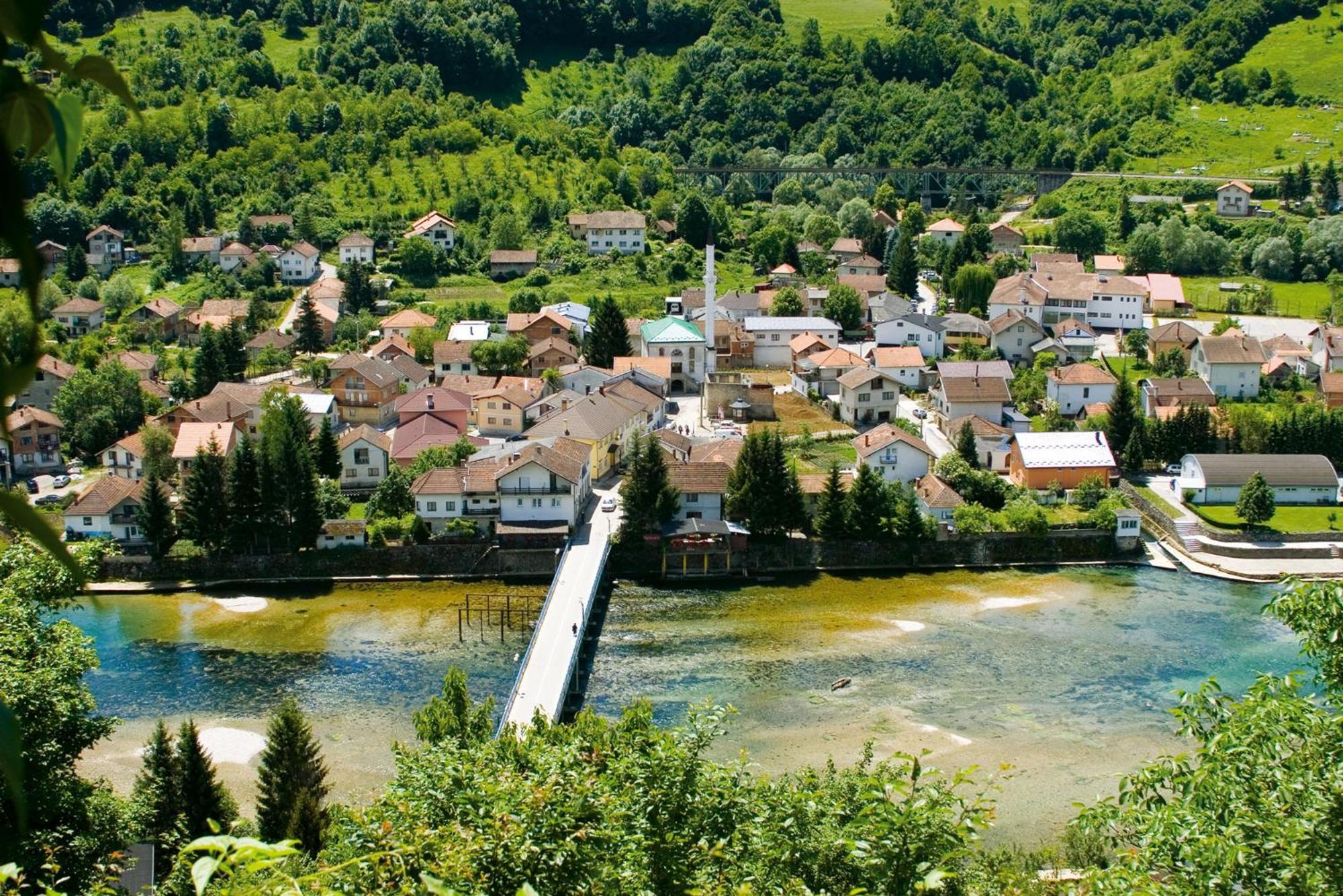 Apartments Galijasevic Кулен Вакуф Екстериор снимка