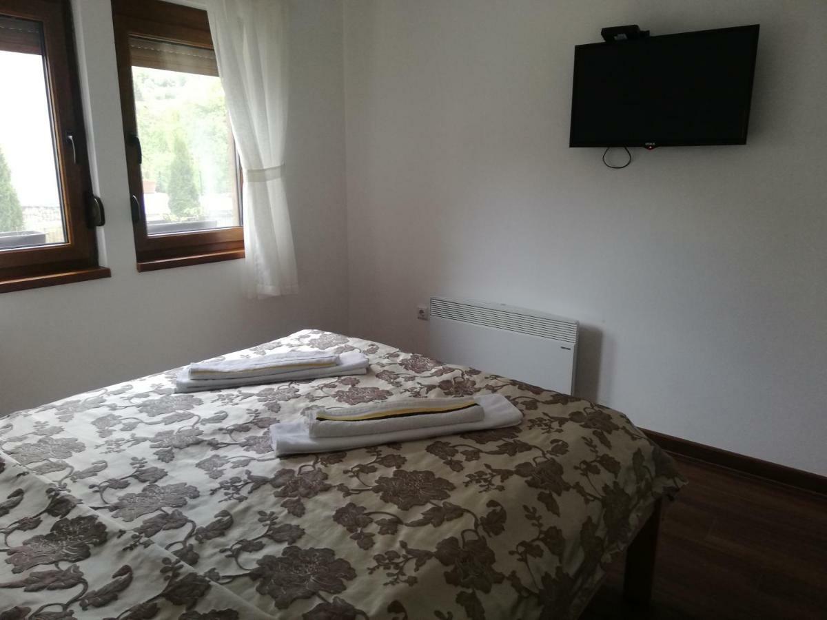 Apartments Galijasevic Кулен Вакуф Екстериор снимка
