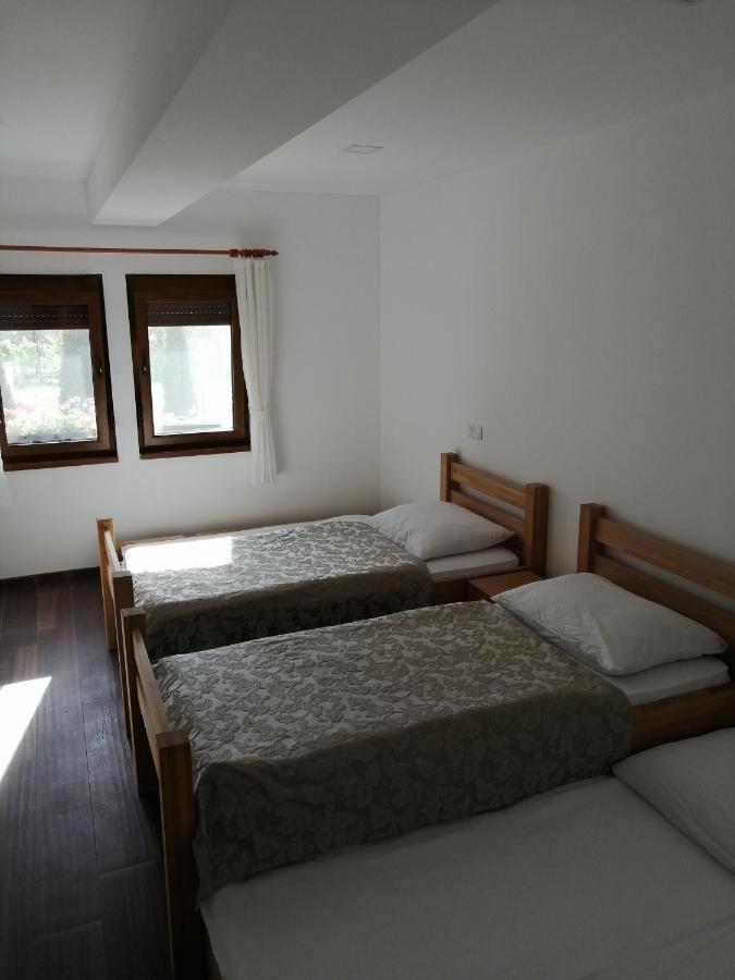 Apartments Galijasevic Кулен Вакуф Екстериор снимка